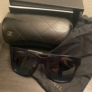 Brand new CHANEL Sunglasses in a classic style
